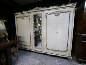 teleset mobilya como yatak odası takımı 7 Klasik çatlama tekniği ile cilalı antika gardrop
