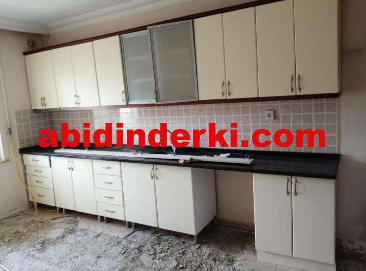 Çıkma mutfak dolabı 1250 TL