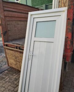 Ekmek dilimleme makinası bundan ucuzu ve temizini zor bulursunuz 2 Çıkma pimapen kapı temiz ve ucuz pvc kapı 250 TL