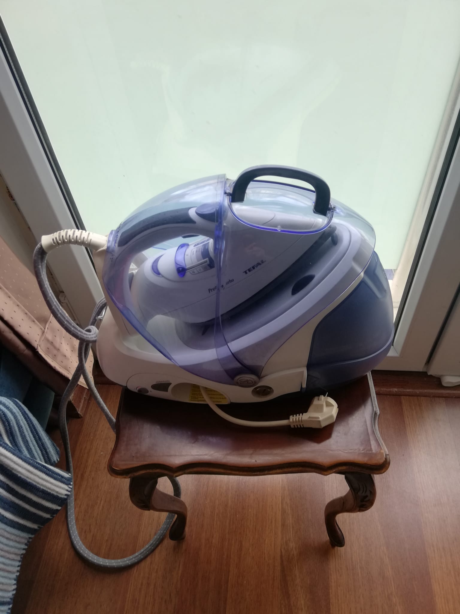 Spot tefal ütü outlet ütüler 1200 TL