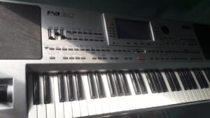 İKİNCİ EL KORG MÜZİK ALETİ PİYANO