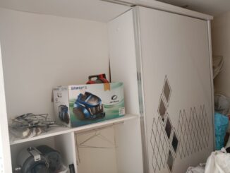 ikinci el ikea elbise dolabi 2
