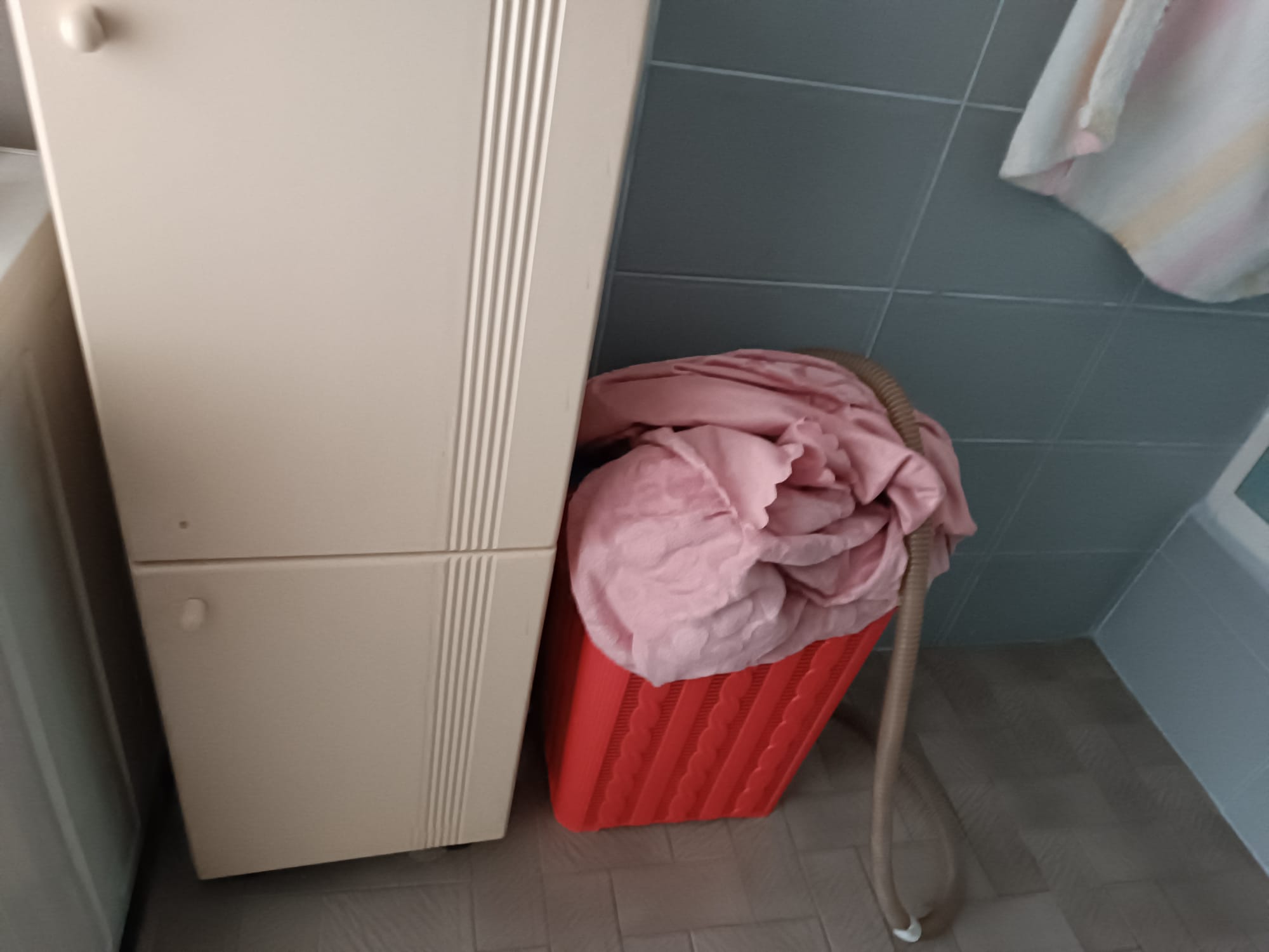 AYNALI BANYO DOLABI spot banyo balkon dolabı