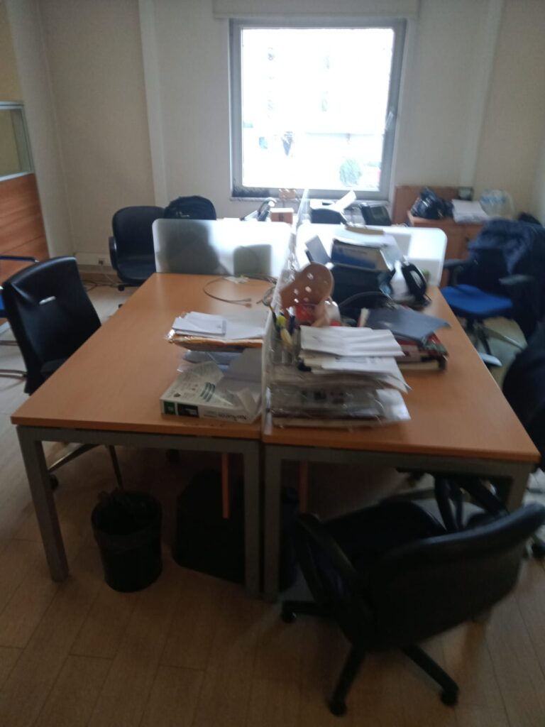 Defolu ofis büro mobilyası teşhir Ürünü kimliği doğrulandı Ofis mobilyaları 1 defolu ofis buro mobilyasi teshir 2