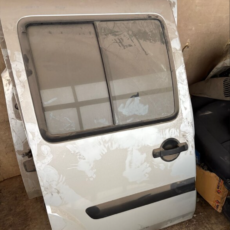 2006 – 2009 İKİNCİ EL ÇIKMA Doblo Arka Sürgü Kapı 2006 – 2009 İKİNCİ EL ÇIKMA Doblo Arka Sürgü Kapı